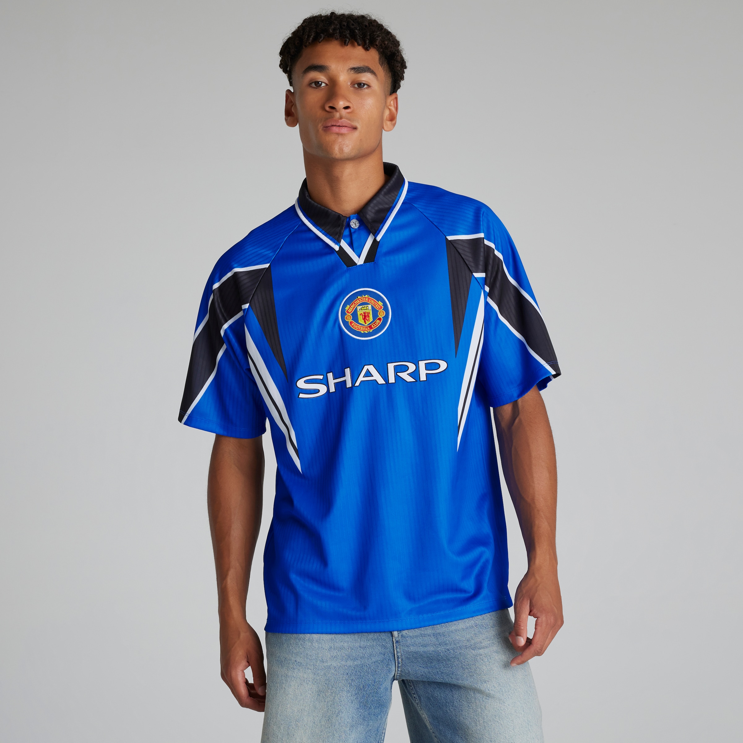 Manchester United 1997-98 Retro Third Shirt Blue | FCRT010 | FOOTY.COM