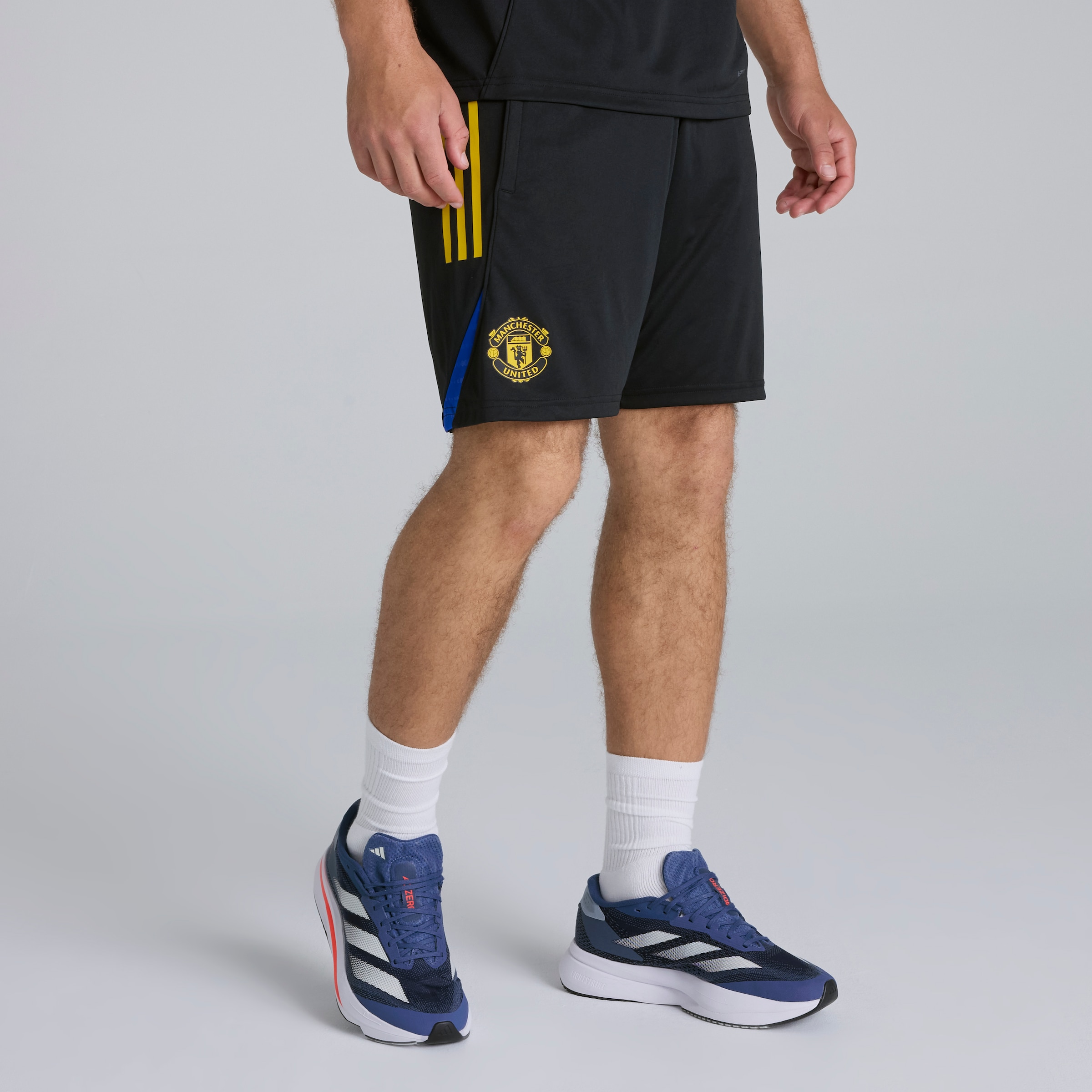 Adidas Men's Black Manchester United Tiro 25 Competition Training Shorts
