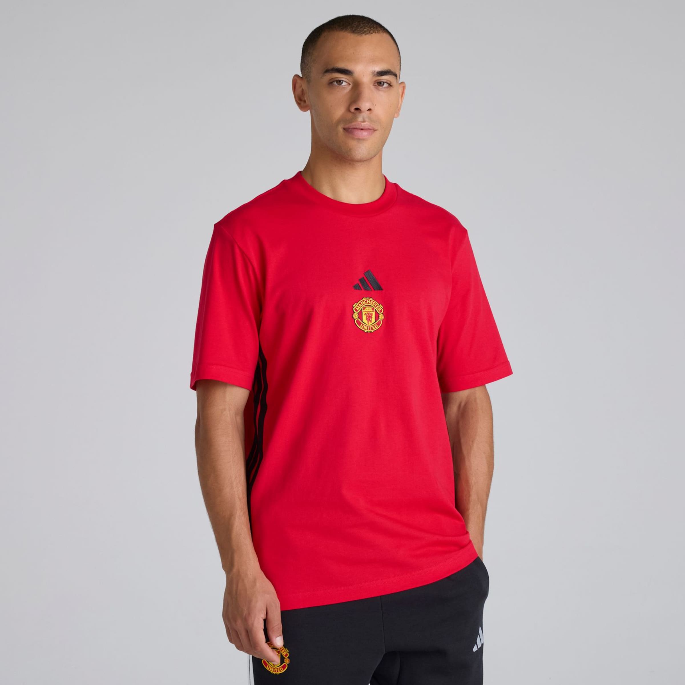 Manchester United x adidas Essentials 3-Stripes T-Shirt Red M