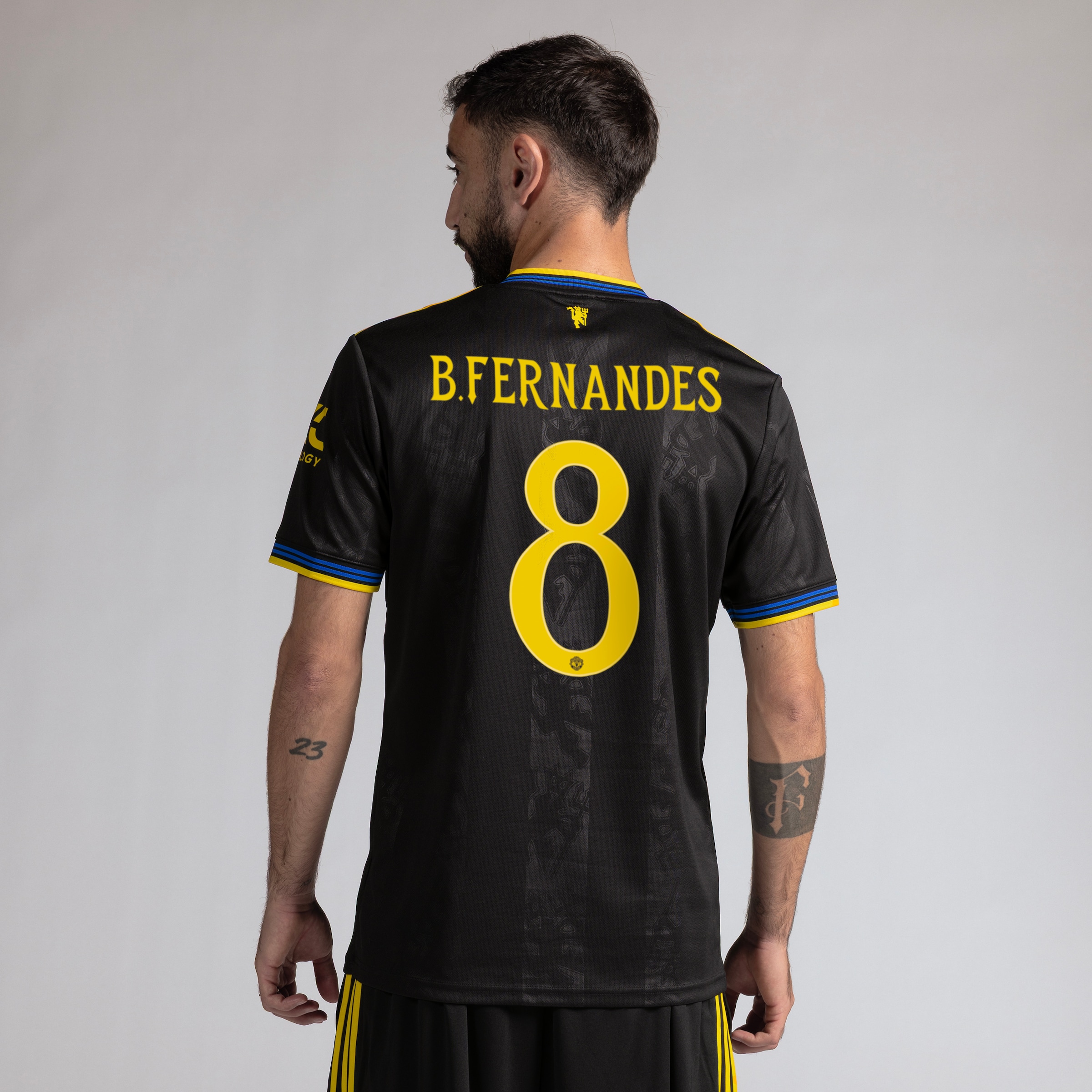 Manchester United 25/26 Third Jersey with Fernandes 8 Club
